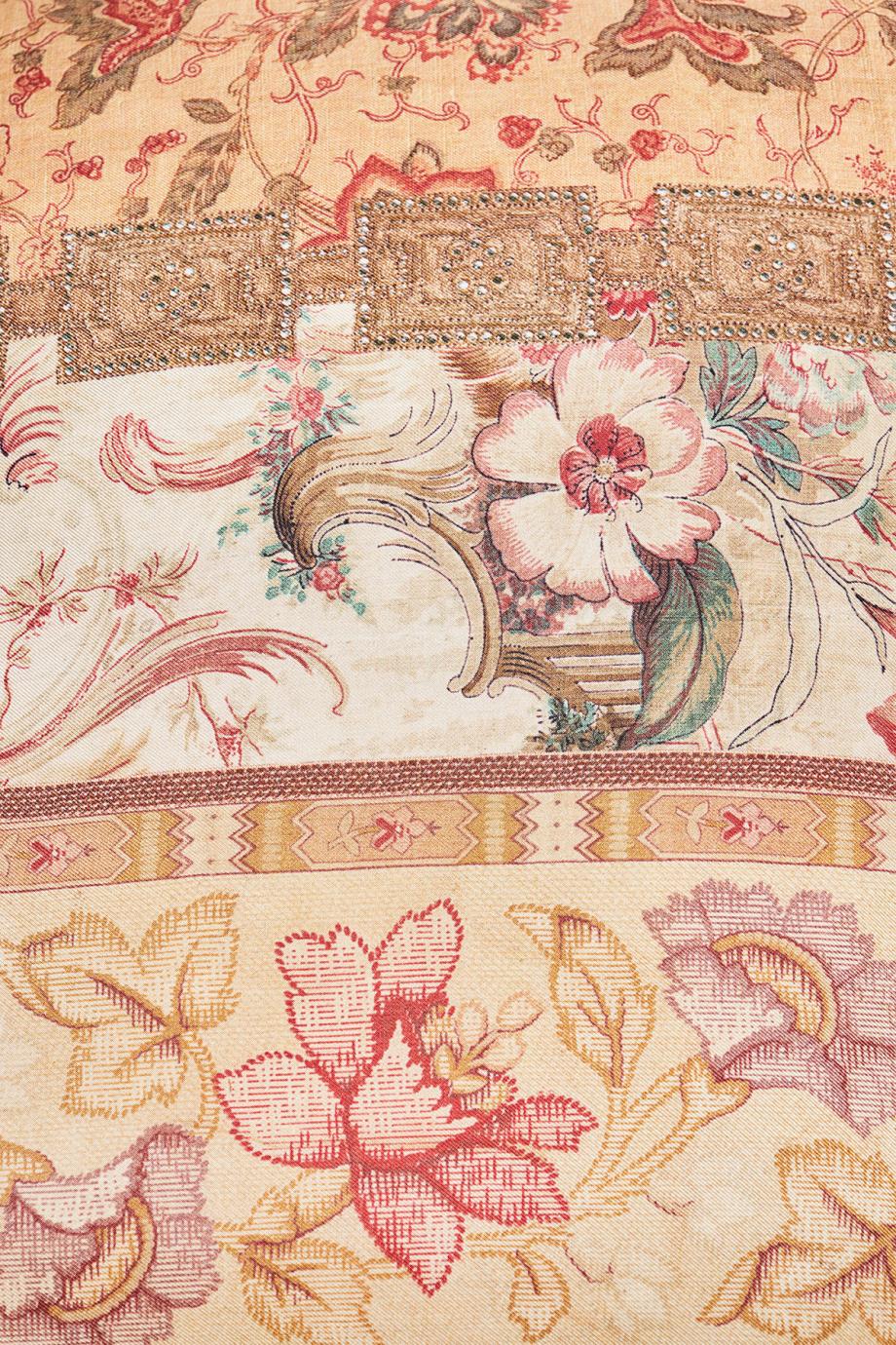 Printed velvet cushion