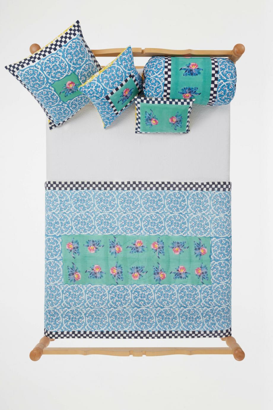 Tiles printed cotton cushion cover