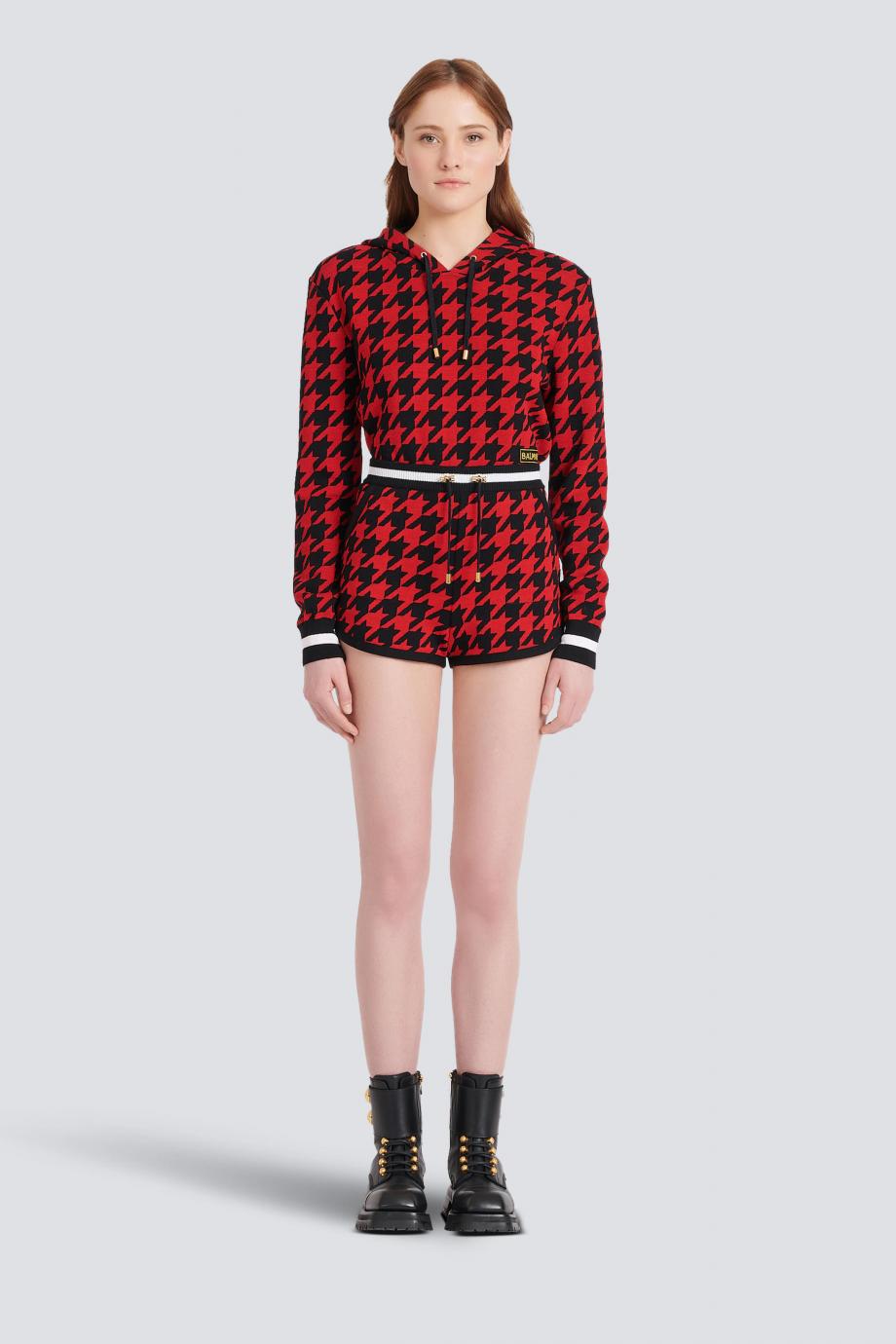 Houndstooth knitted shorts 