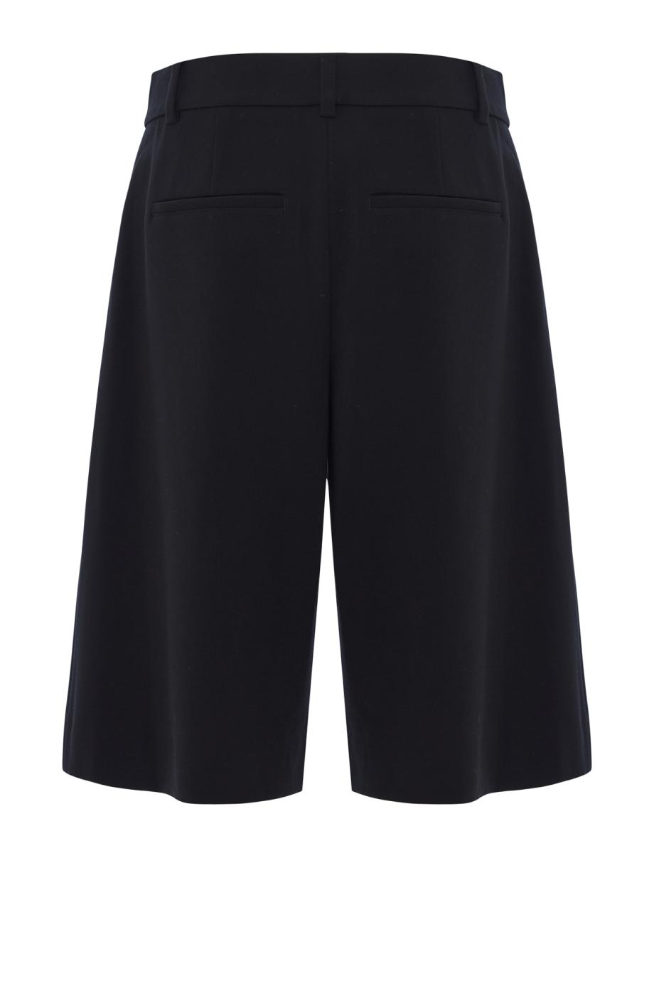 Low-Rise Pintuck Short