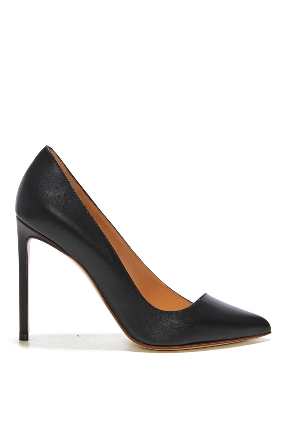 Asymmetric 105 leather pumps