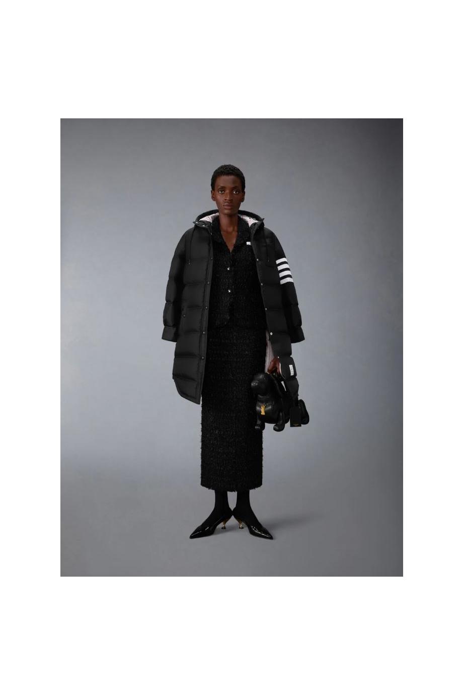 Hector pebbled-leather baguette bag 