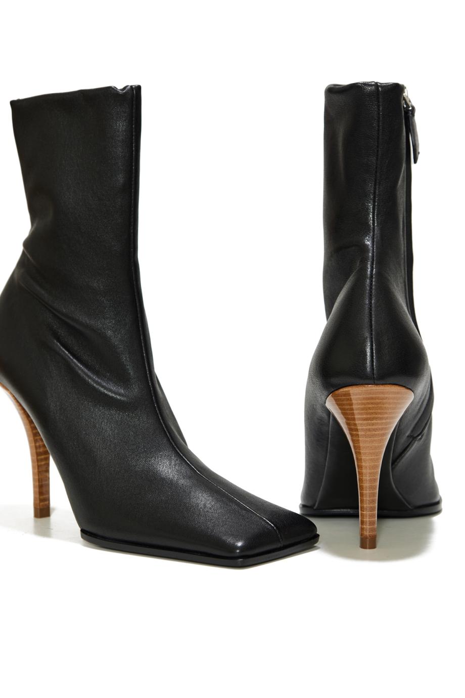 Noir soft square -wood-heel 90 grained-leather boots