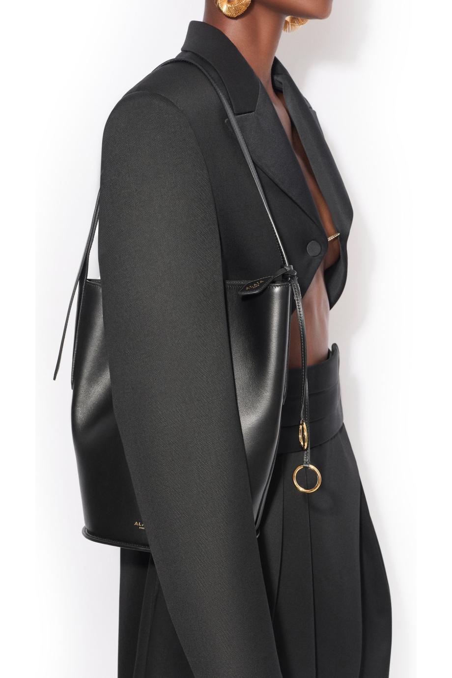 Small leather bucket bag 