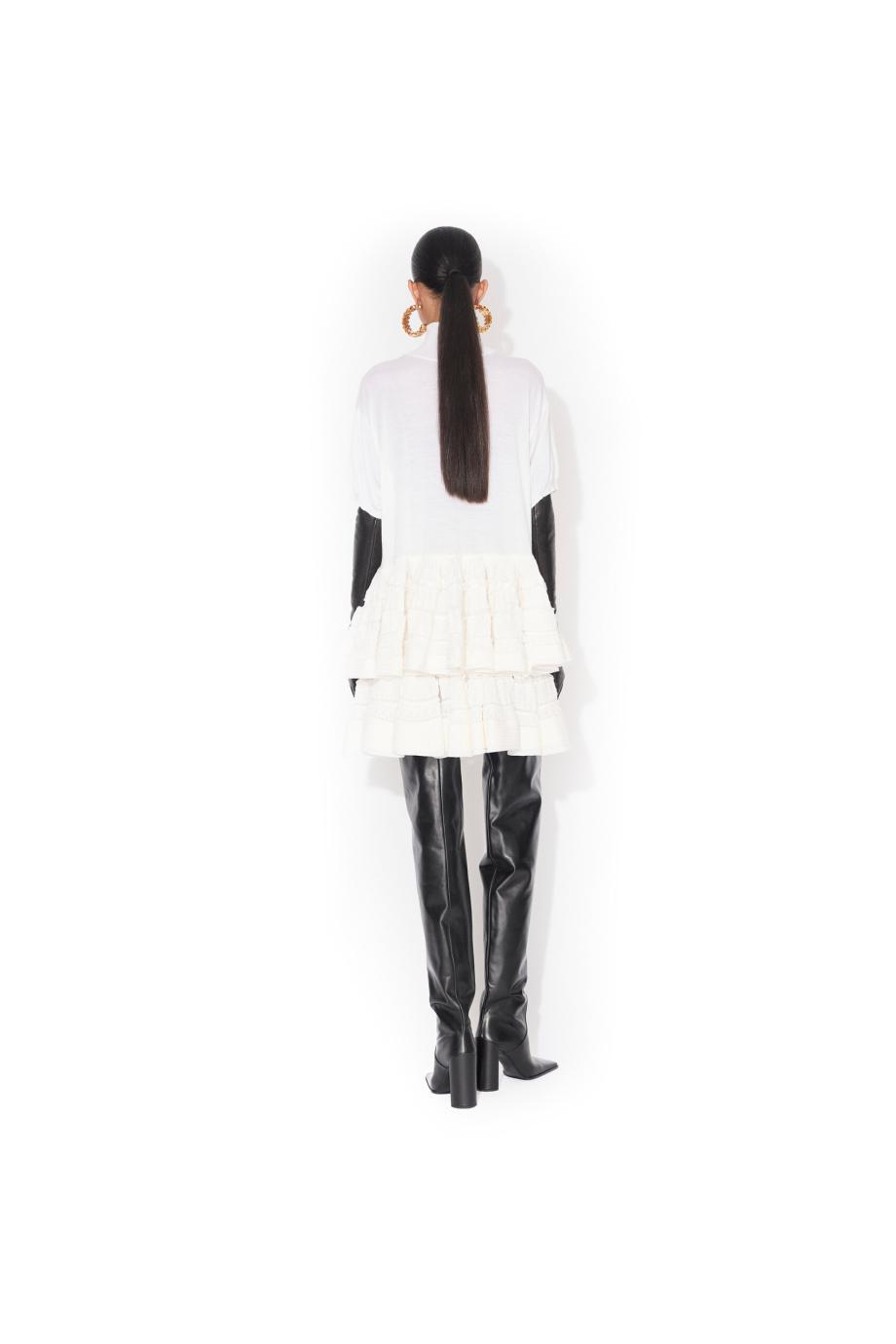 Ruffled knitted mini skirt