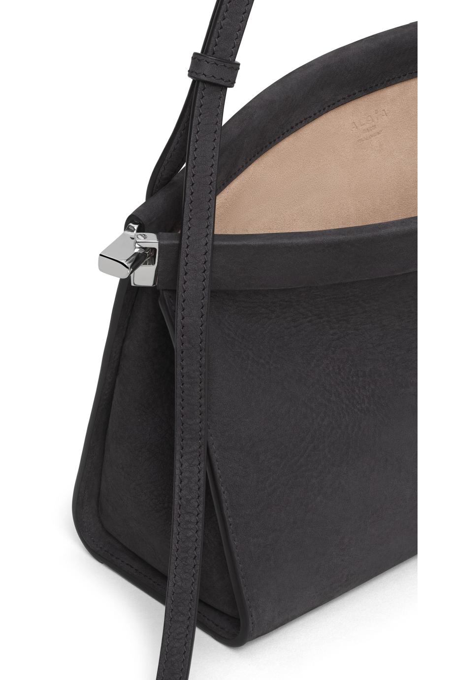 Le click suede east west medium shoulder bag in nubuck