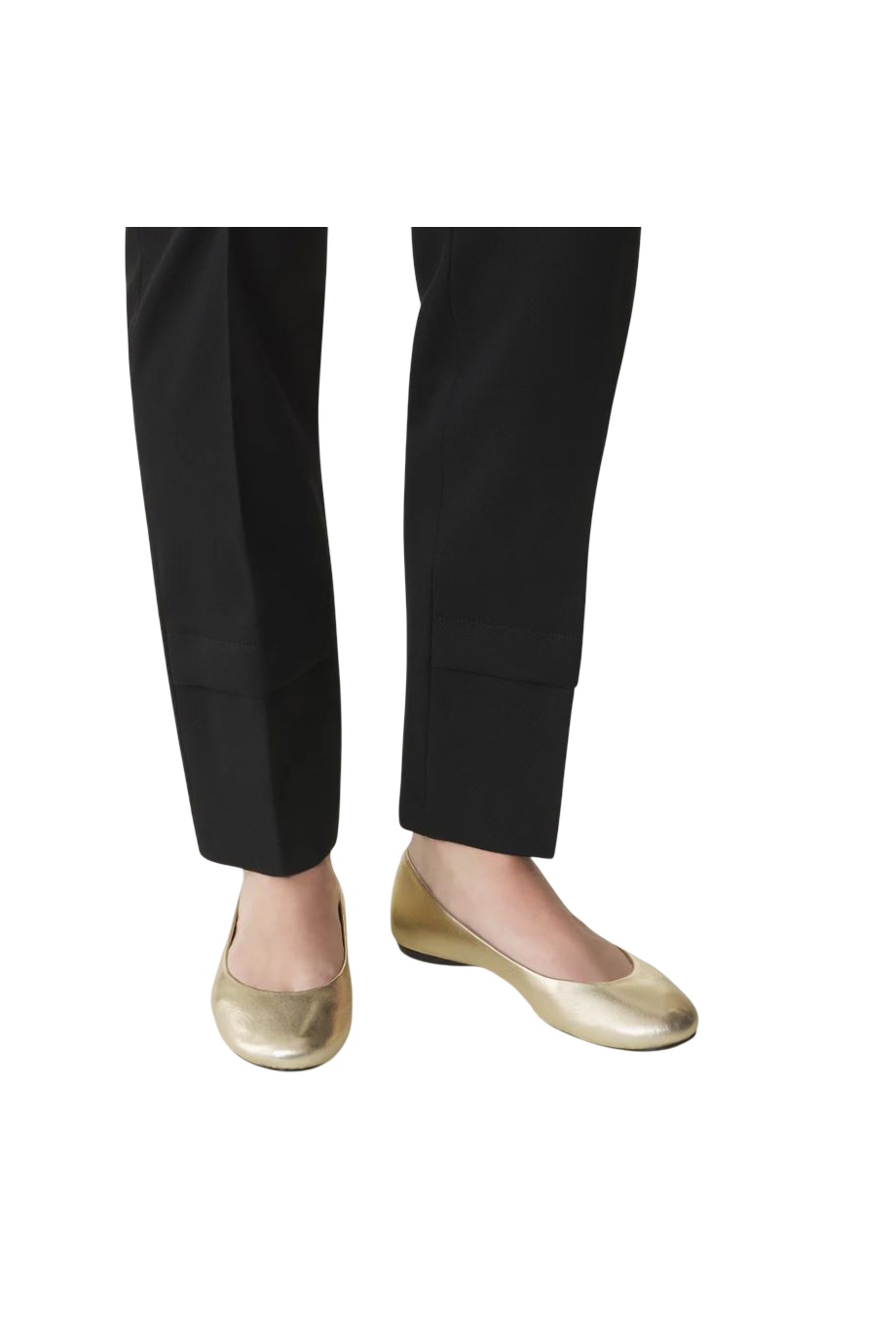 Metallic leather flats in gold