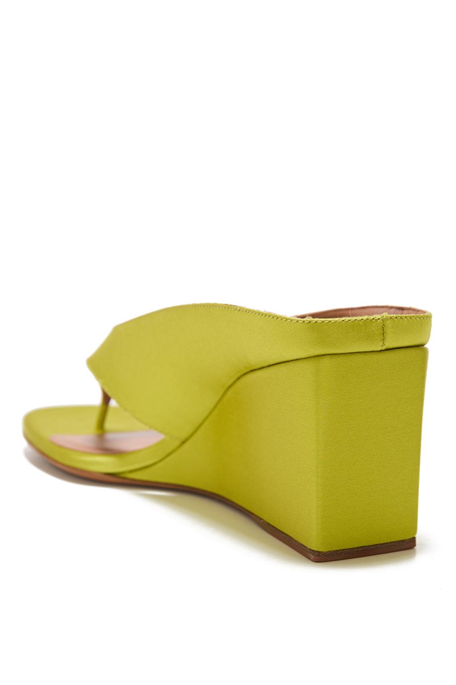 Wedge 75 leather sandals in lime