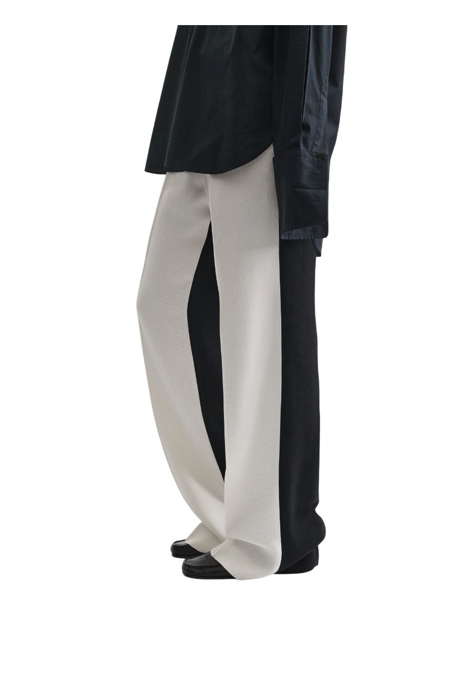 Two-tone silk-blend wide leg pants in parchment/black