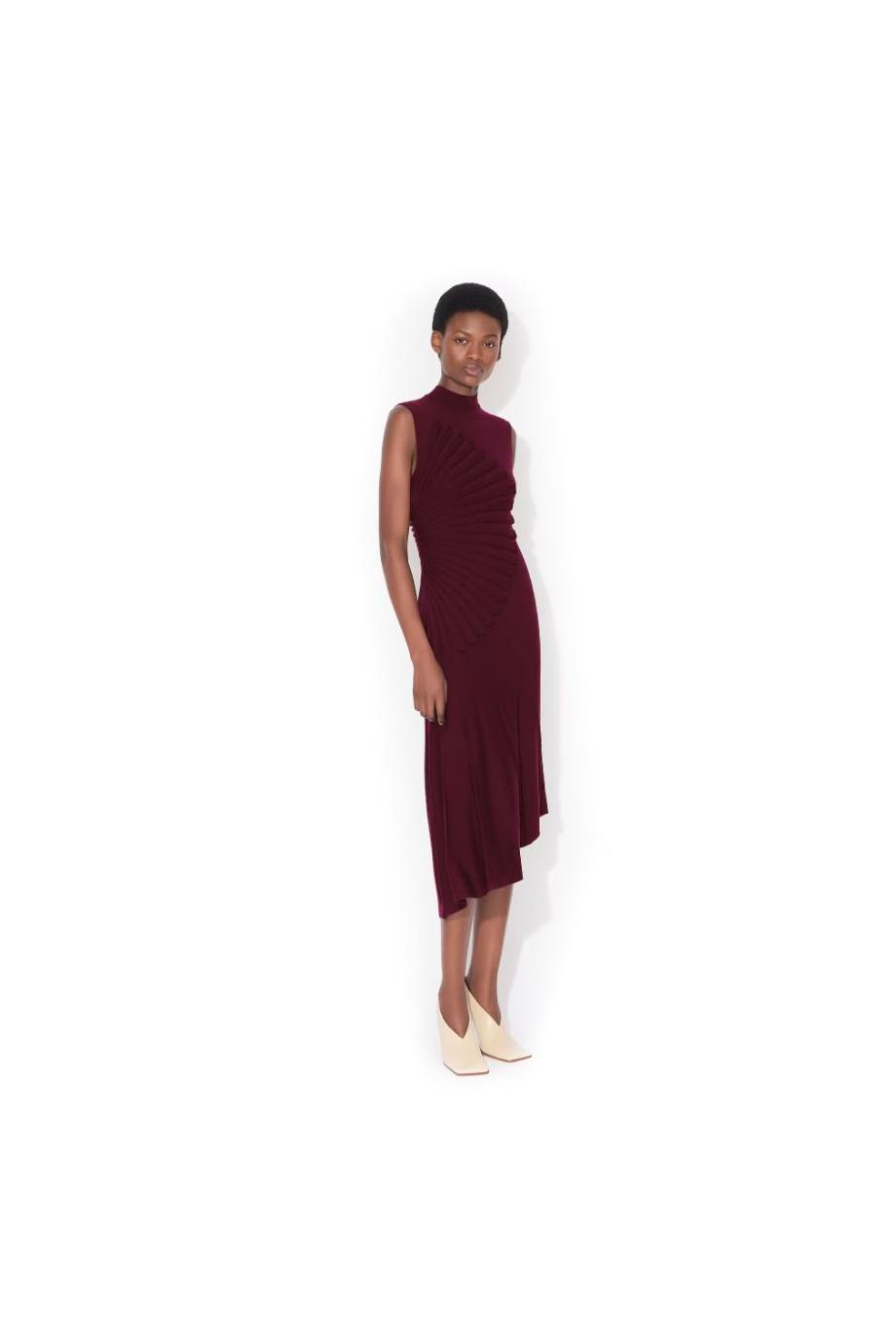 Sculpt knitted wool maxi dress in burgundy 