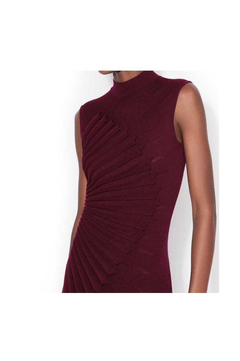 Sculpt knitted wool maxi dress in burgundy 