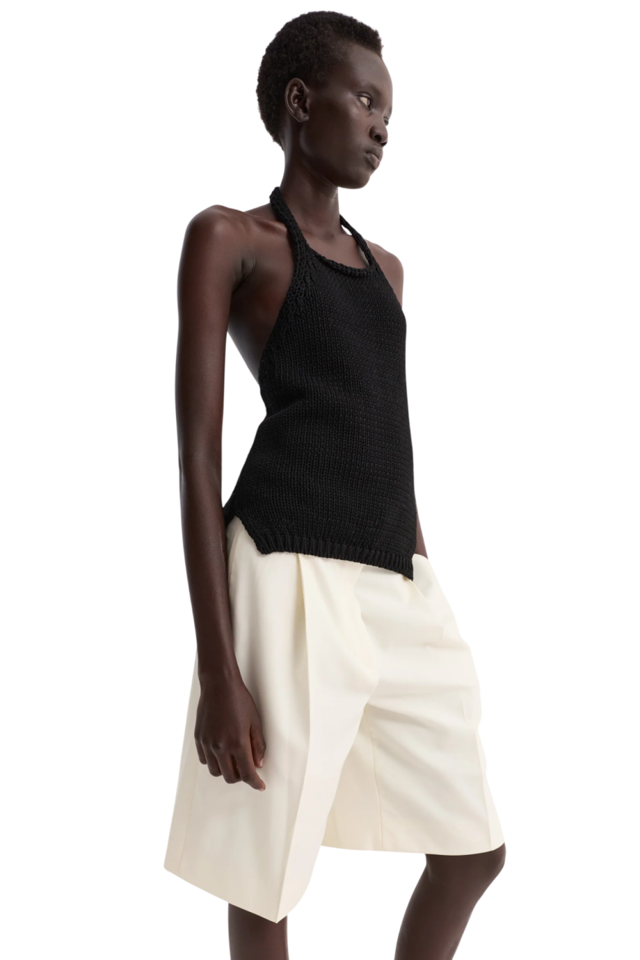 Chunky knitted halterneck top in black