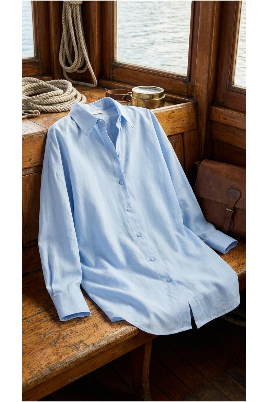Linen shirt in light blue