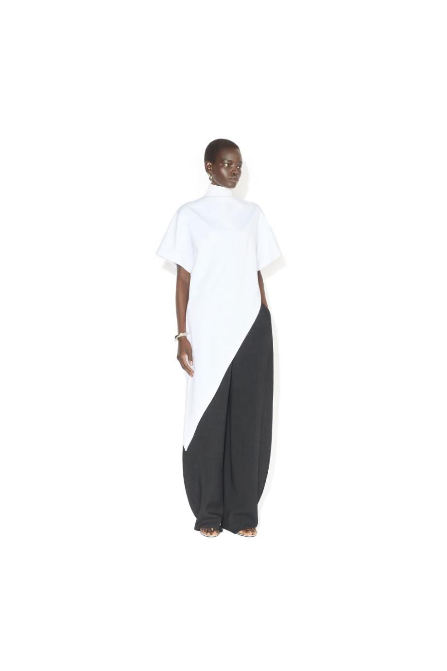 High-waisted crepe trousers in black