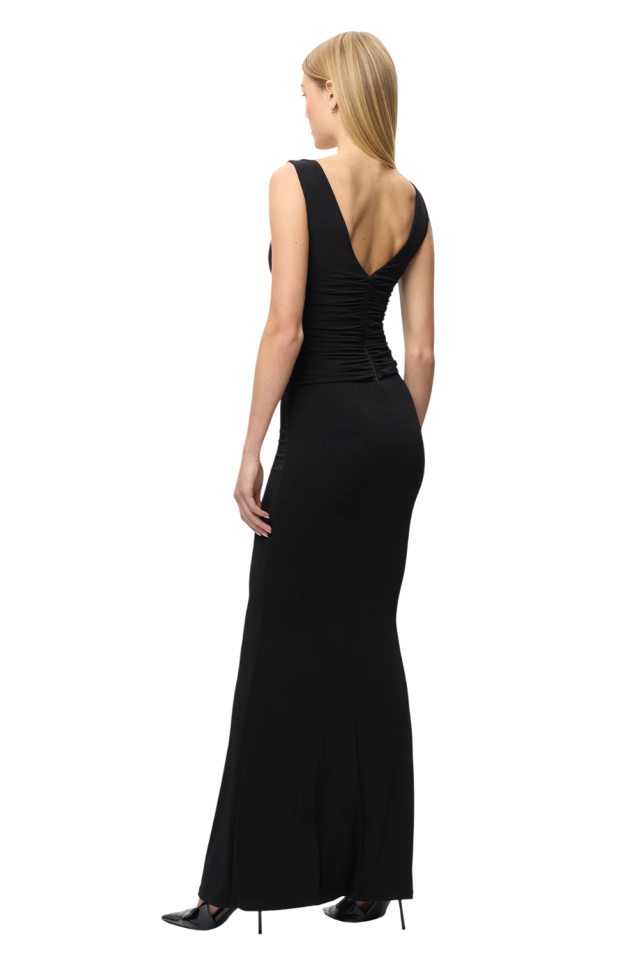 The Paulina gown in black