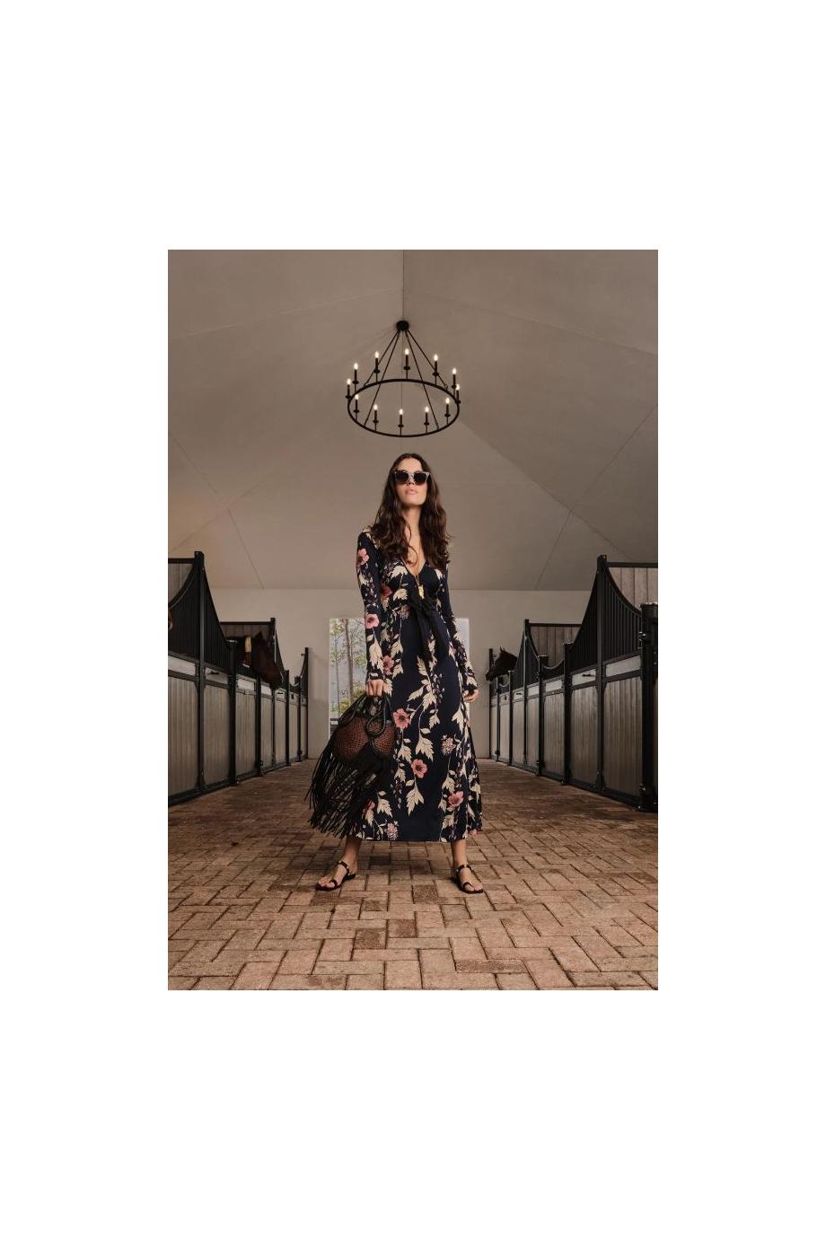 Alma Bordada printed jersey ankle dress in navy