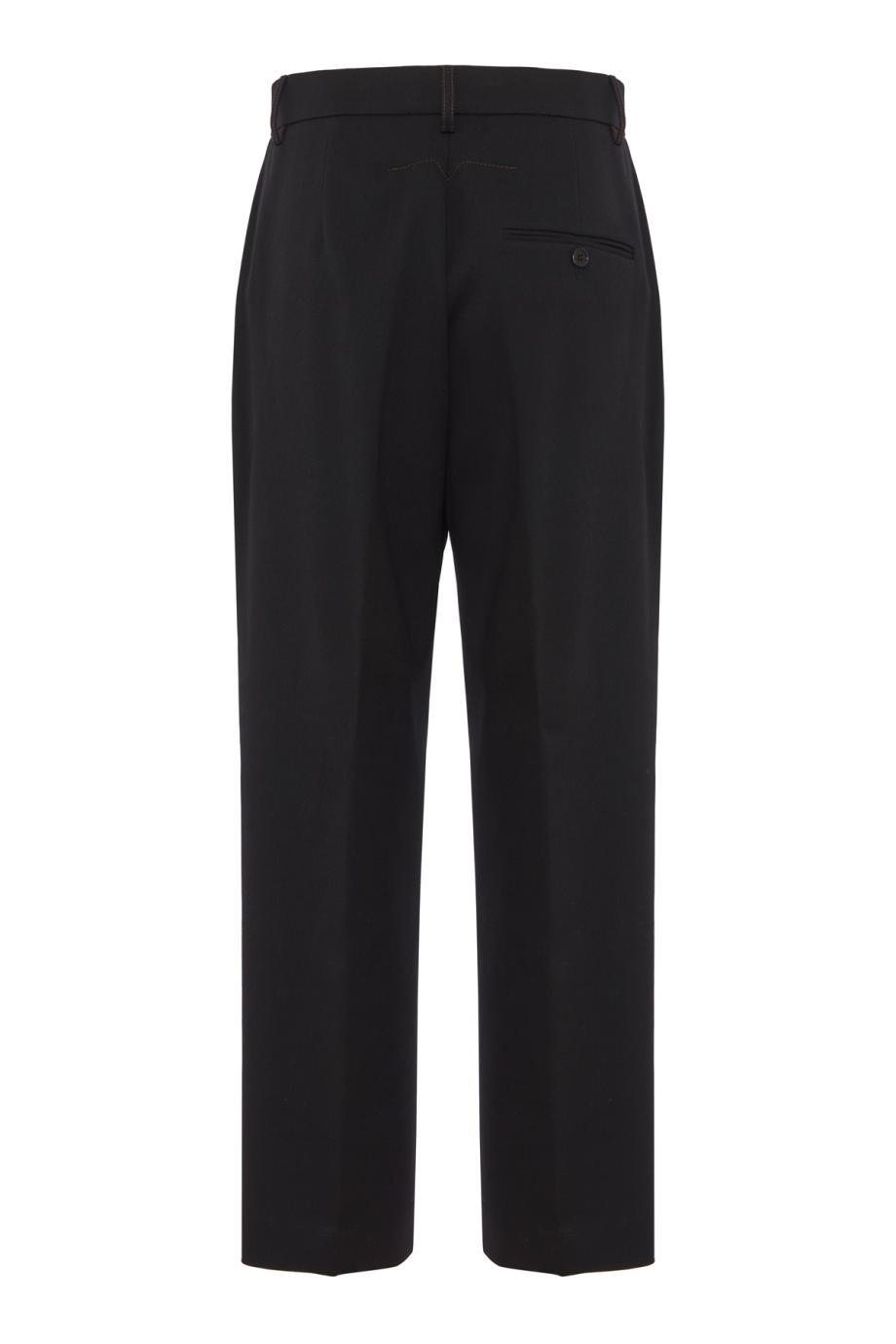 Wool cigarette pants in black