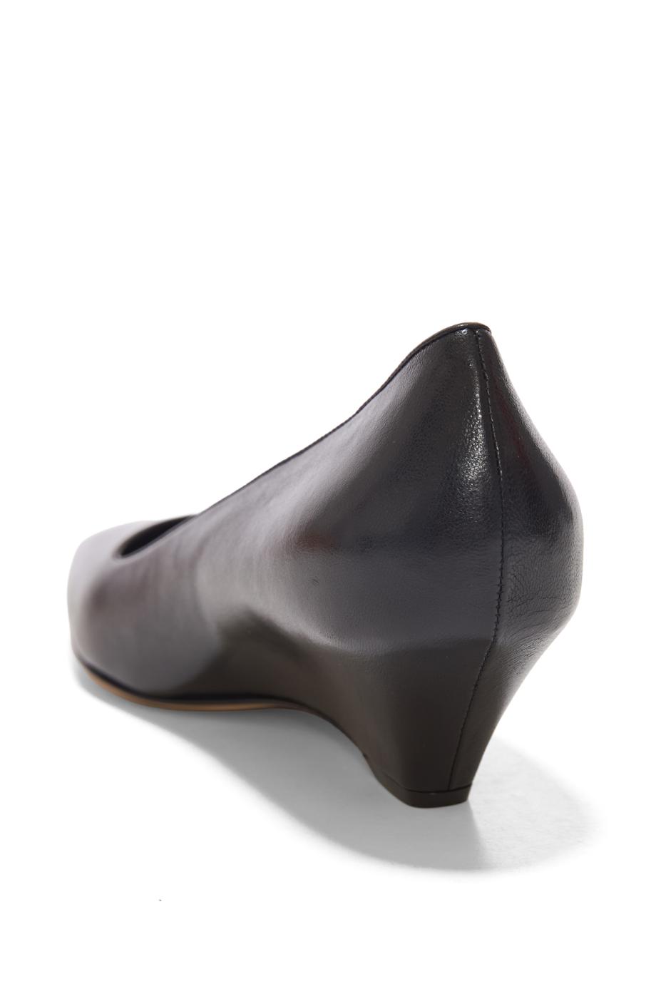 Liisa Wedge 20 leather pumps in black