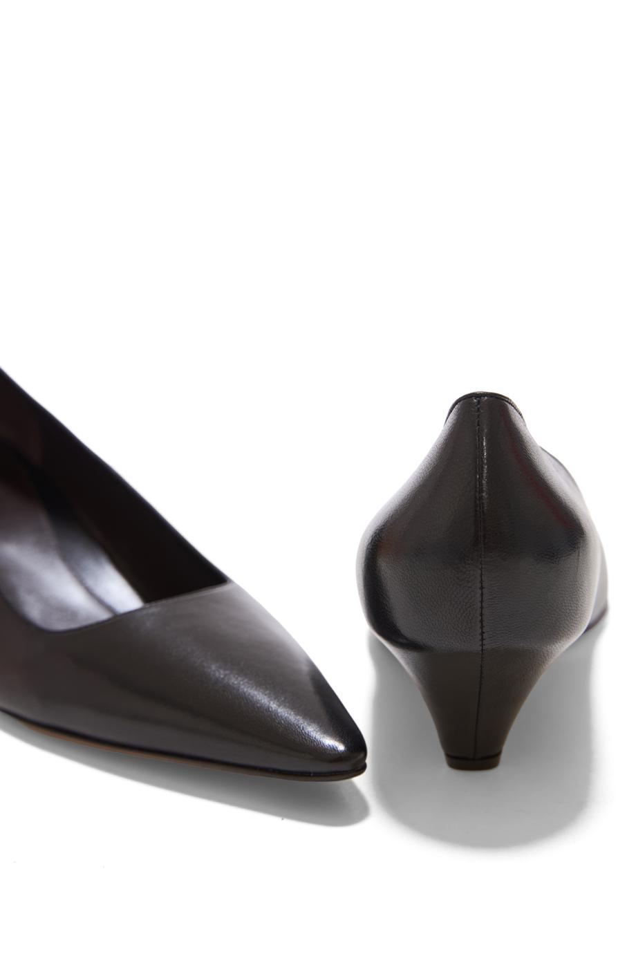 Liisa Wedge 20 leather pumps in black