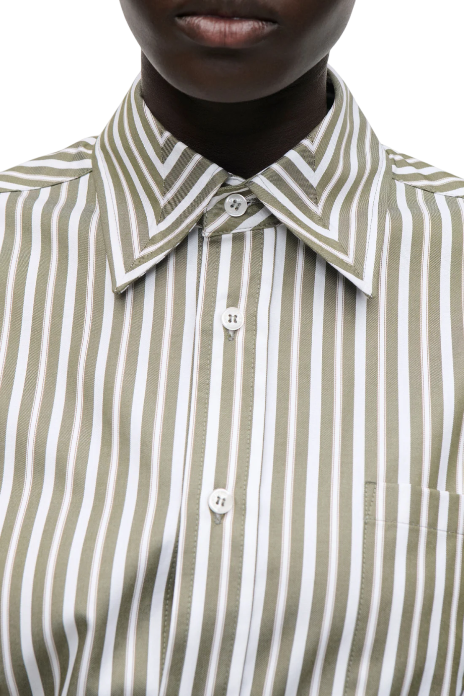 Pocket detail cotton shirt in marsh green