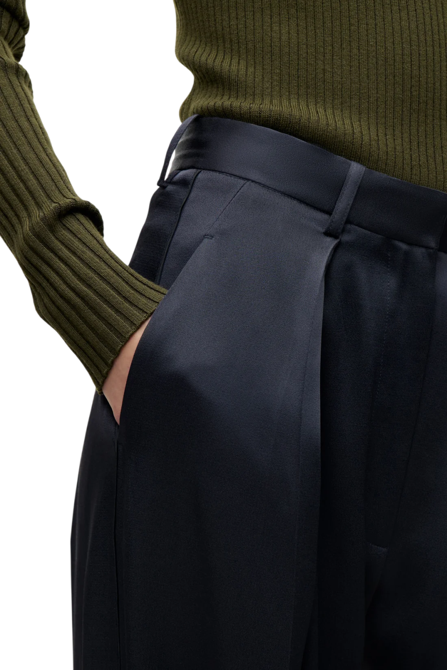 Cecilia crepe wide-leg pants in midnight