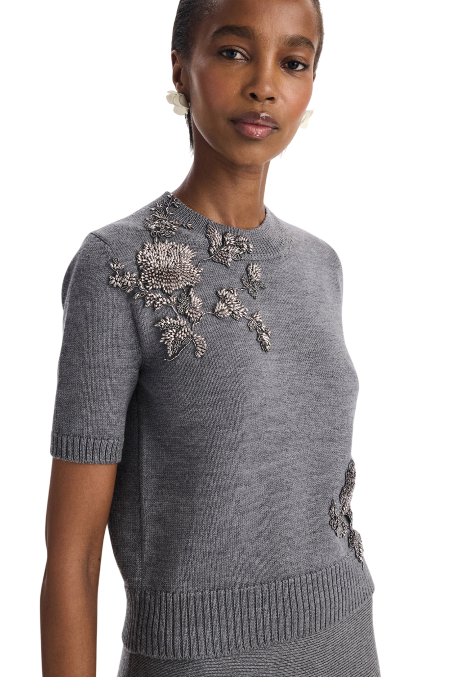 Beaded peony embroidered wool sweater in melange grey
