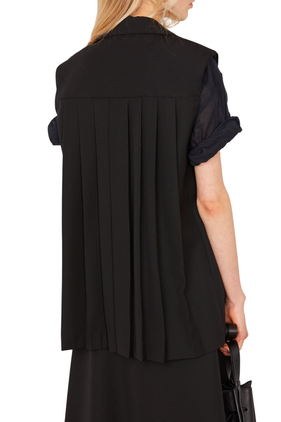 Thanais wool waistcoat in black