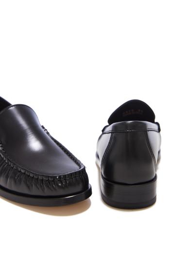 Ruched leather loafers 