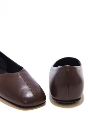Leather ballet flats 