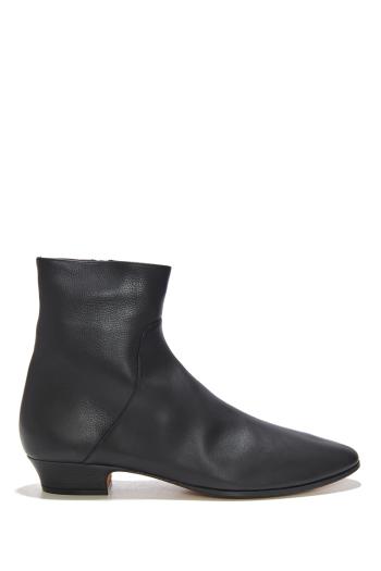 Awar 25 leather ankle boots 