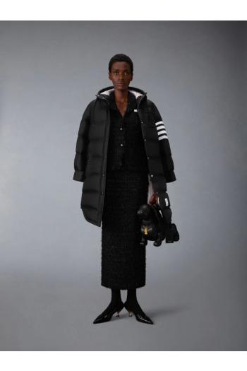 Hector pebbled-leather baguette bag 