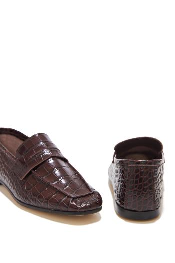 Essential Brown Donna croc-embossed leather loafers 