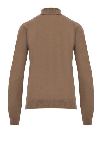 Knitted cashmere turtleneck sweater in taupe 