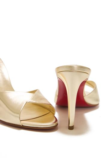 Fanny Slide 85 laminated leather mules in platine