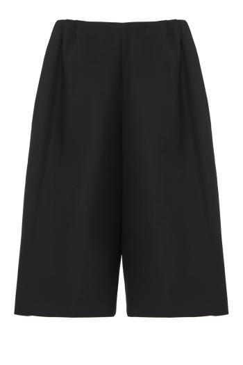 Wool pleated shorts in black