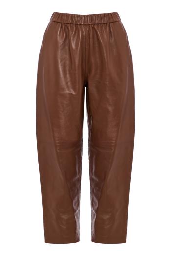 Leather carrot pants in coloniale