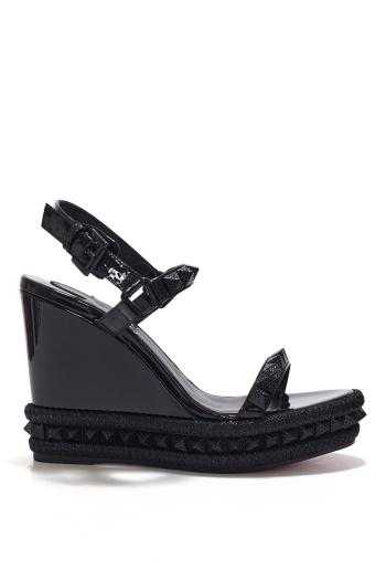 Pyra Clou 110 patent leather sandals in black