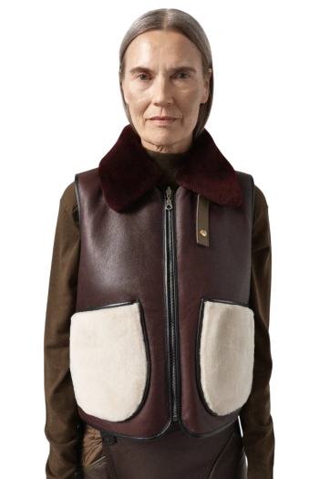 Shearling collar in wine